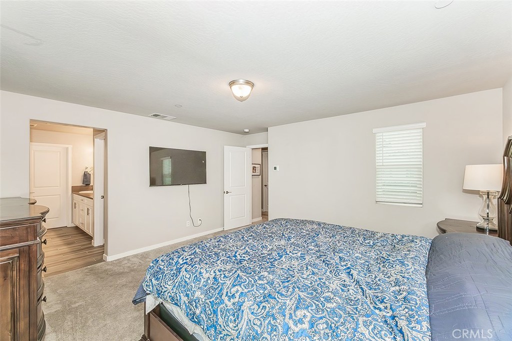 4085 N Sandrini, Fresno, CA 93723