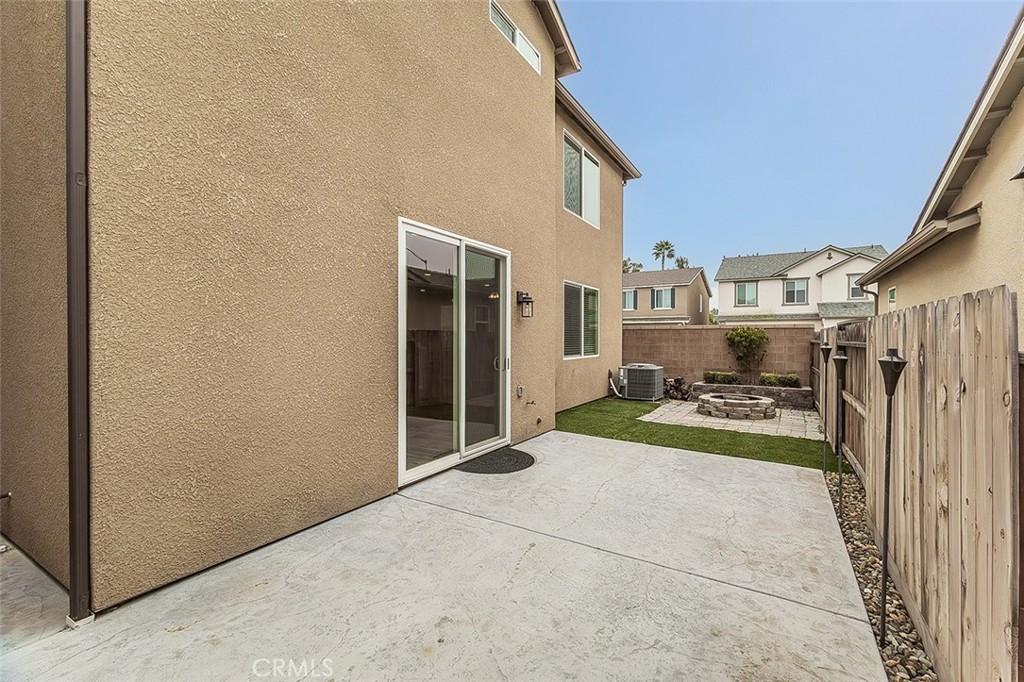 4085 N Sandrini, Fresno, CA 93723