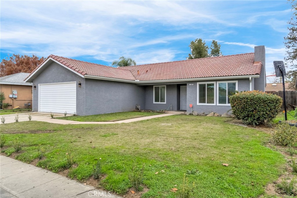 2808 Riverview, Madera, CA 93637