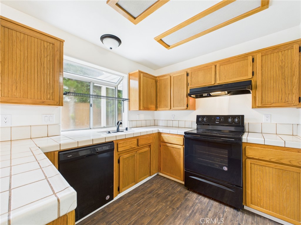 10781 N Windham Bay Cir, Fresno, CA 93730