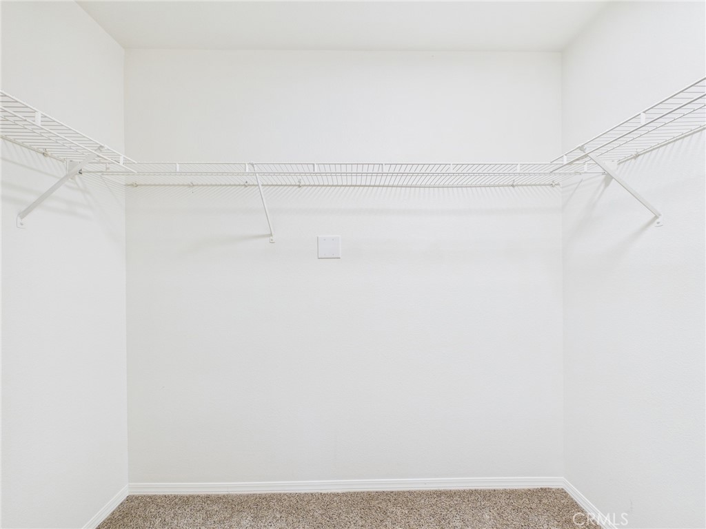 10781 N Windham Bay Cir, Fresno, CA 93730