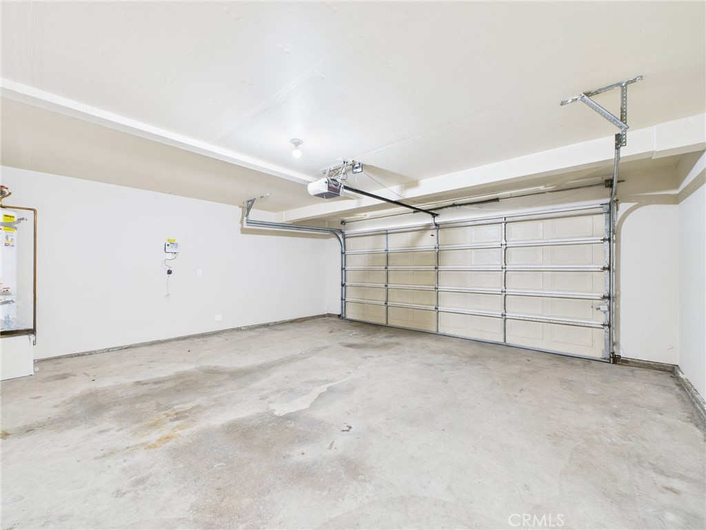 10781 N Windham Bay Cir, Fresno, CA 93730