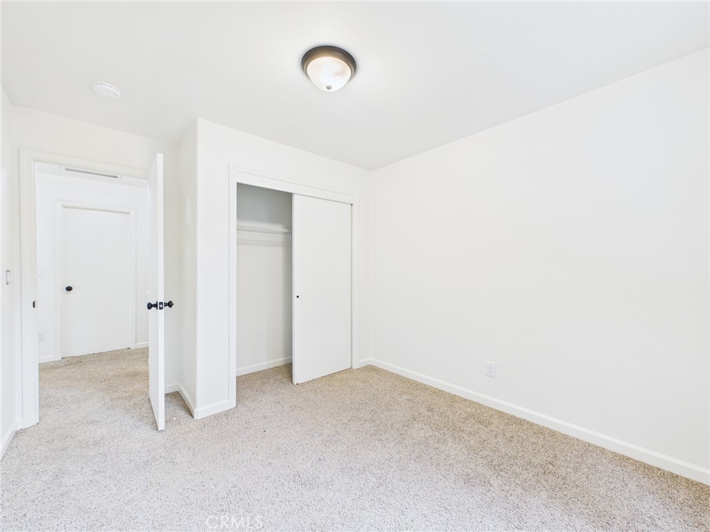 10781 N Windham Bay Cir, Fresno, CA 93730