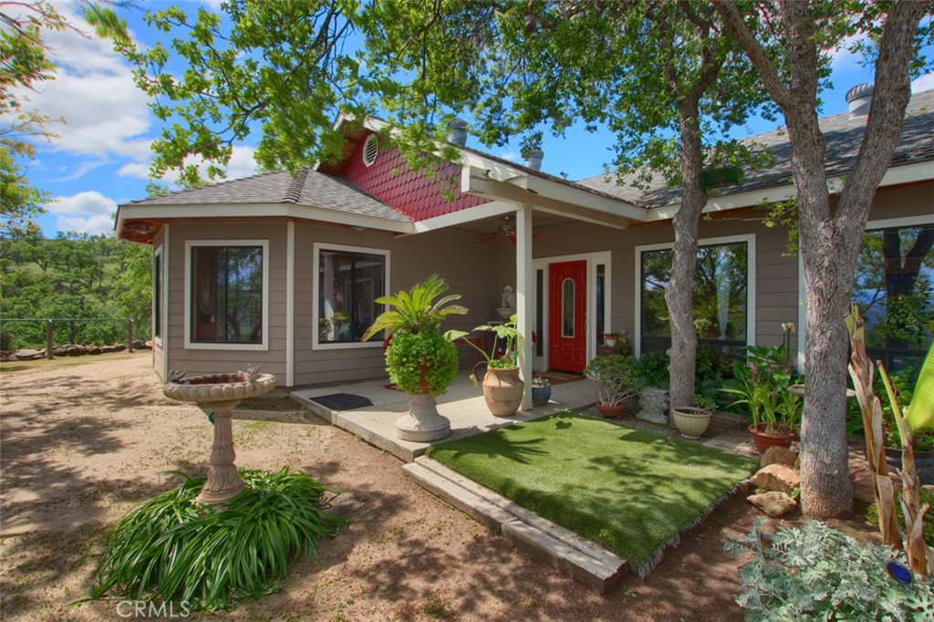 42625 Red Top Mountain Ct, Coarsegold, CA 93614