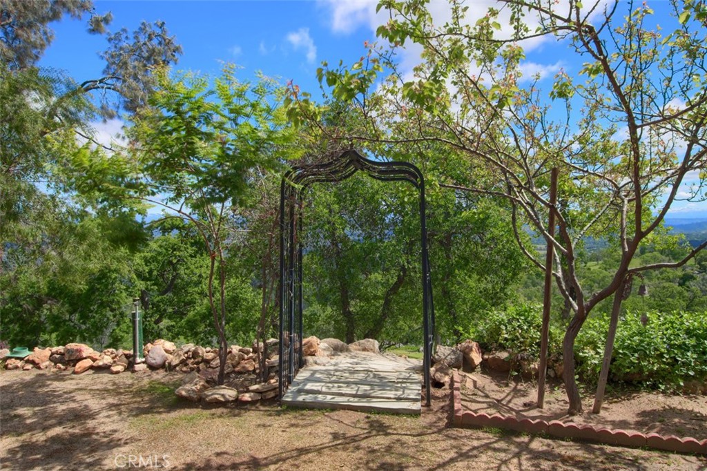 42625 Red Top Mountain Ct, Coarsegold, CA 93614