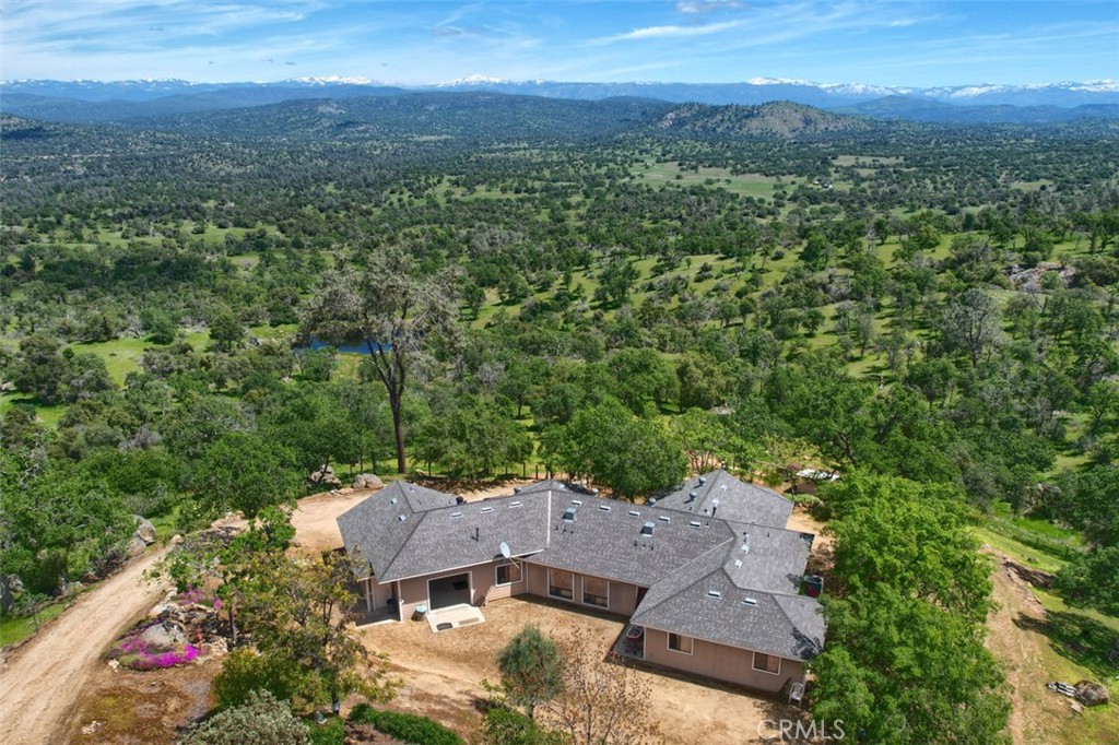 42625 Red Top Mountain Ct, Coarsegold, CA 93614