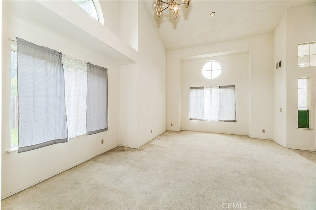 9659 N Shenandoah, Fresno, CA 93720