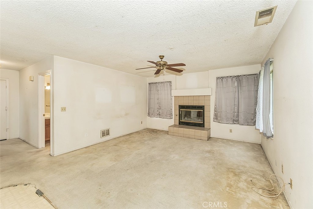 9659 N Shenandoah, Fresno, CA 93720