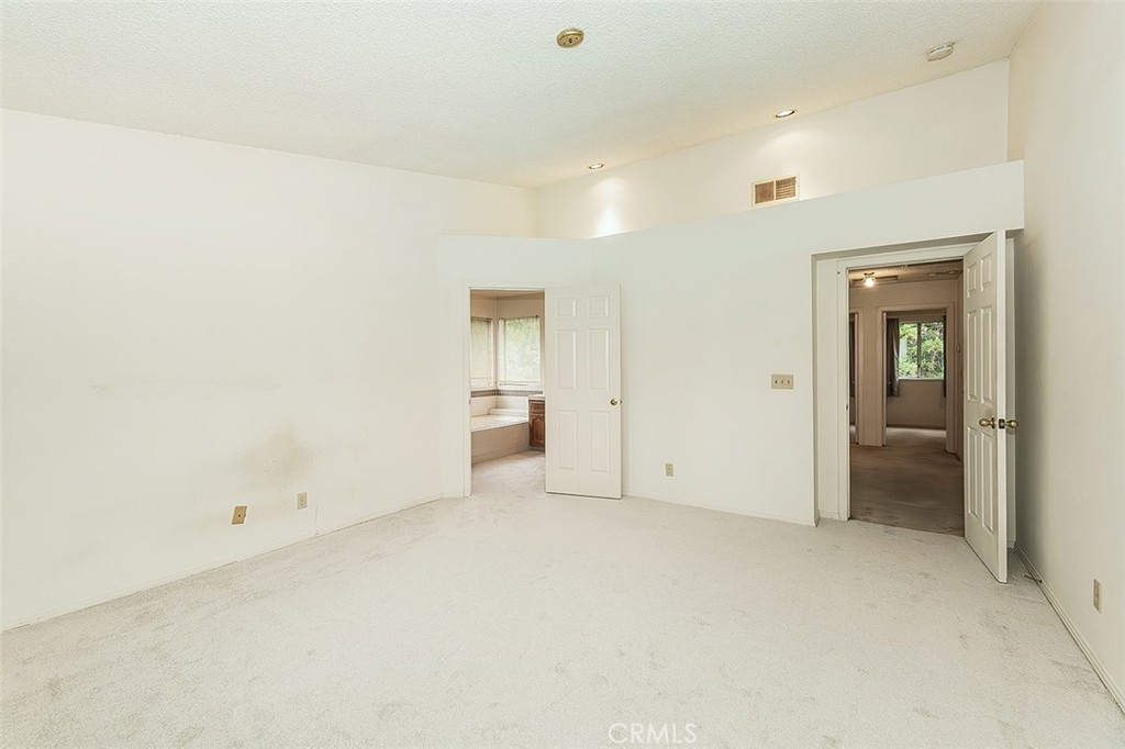 9659 N Shenandoah, Fresno, CA 93720