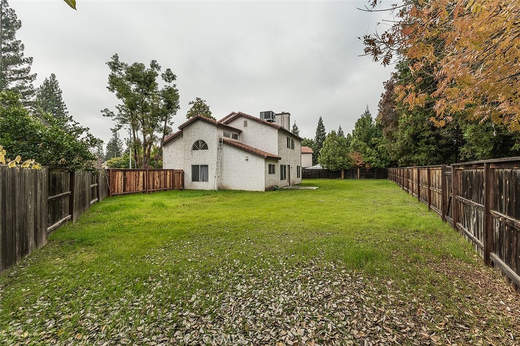 9659 N Shenandoah, Fresno, CA 93720