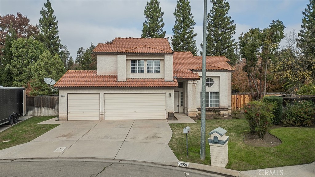 9659 N Shenandoah, Fresno, CA 93720