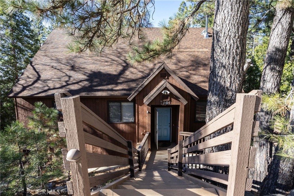 7501 Yosemite Park, Yosemite, CA 95389