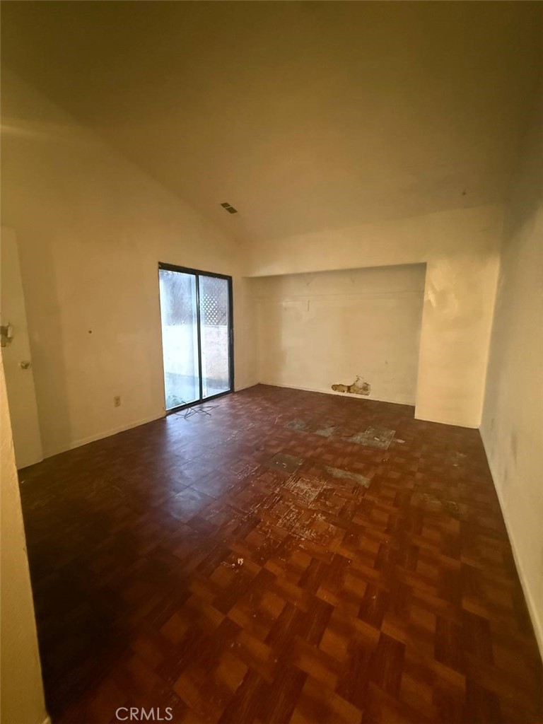 1644 N Tipton St, Visalia, CA 93292