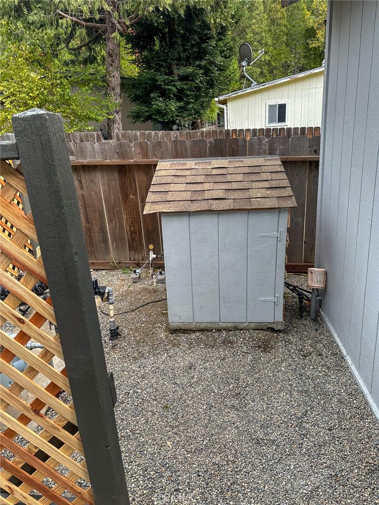 39737 Road 274 #10, Bass Lake, CA 93604