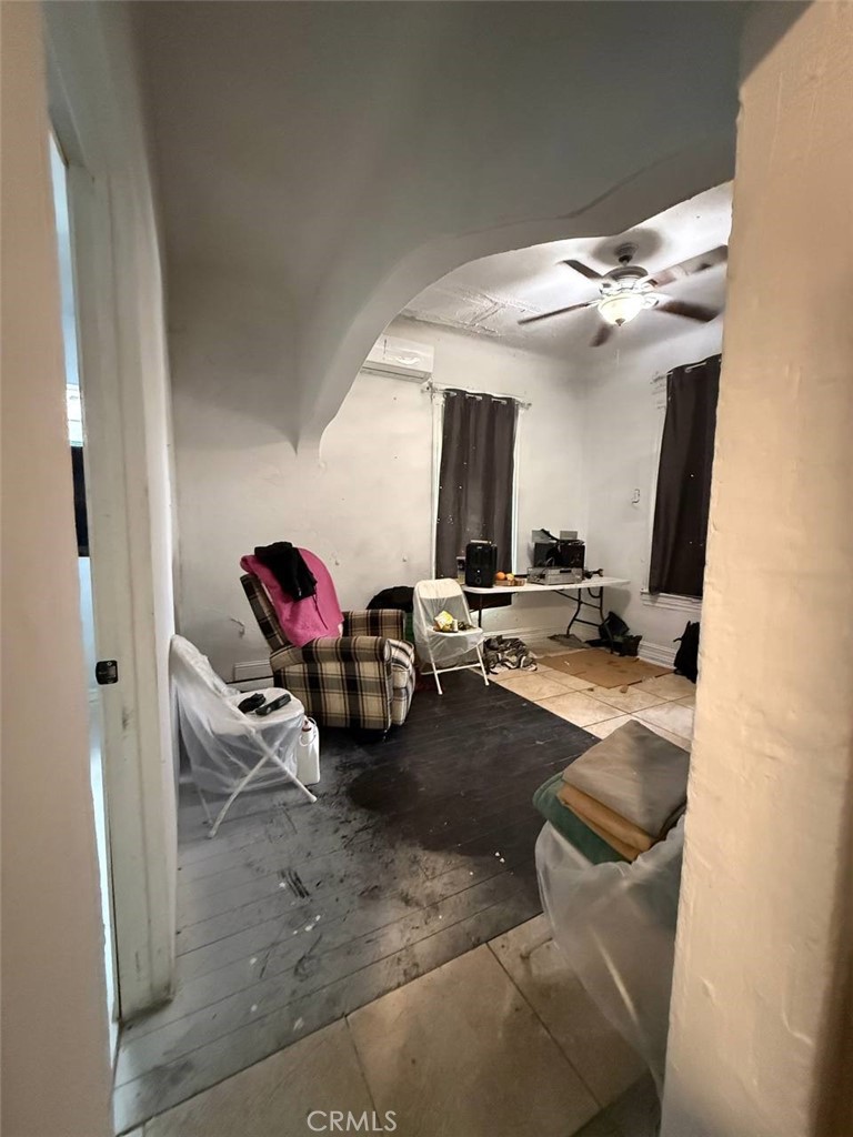 222 E St, Fresno, CA 93706