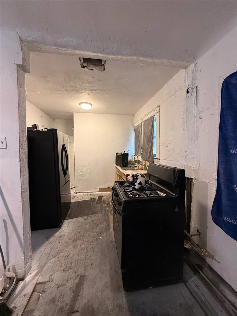 222 E St, Fresno, CA 93706