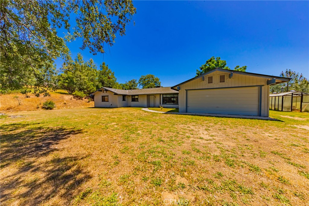 47457 Road 620, Oakhurst, CA 93644