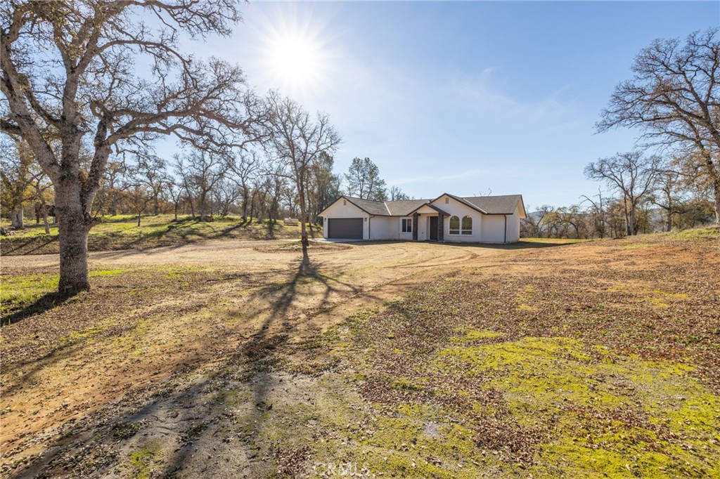 5448 Dunn Ct, Catheys Valley, CA 95306