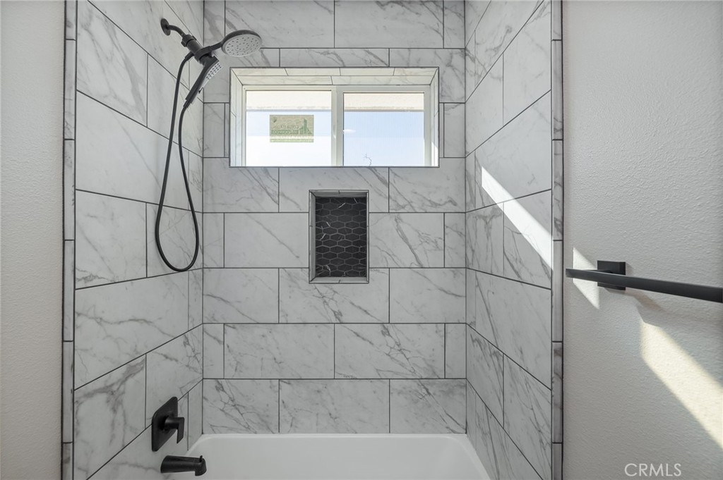 5448 Dunn Ct, Catheys Valley, CA 95306