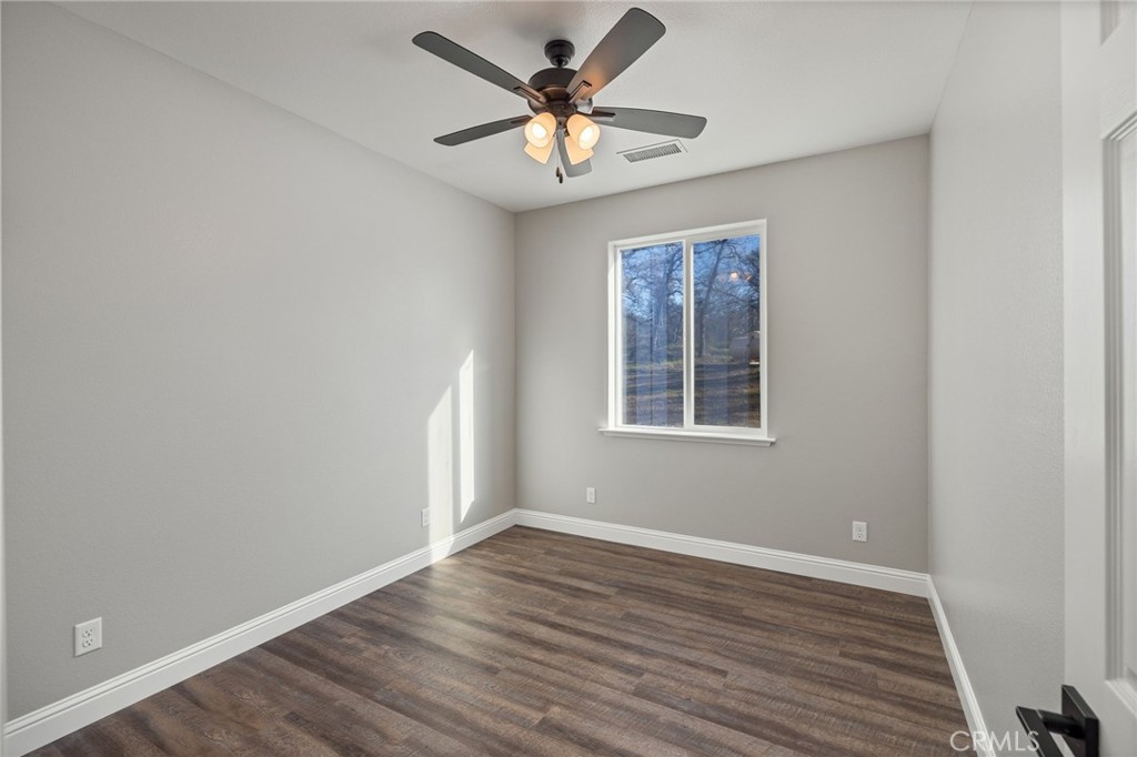 5448 Dunn Ct, Catheys Valley, CA 95306