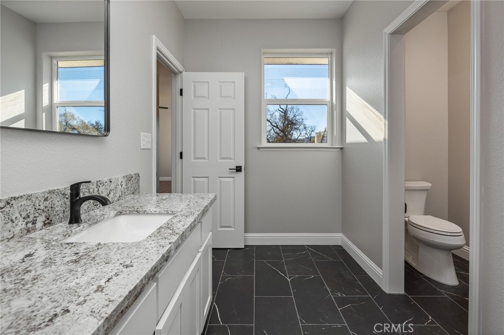 5448 Dunn Ct, Catheys Valley, CA 95306