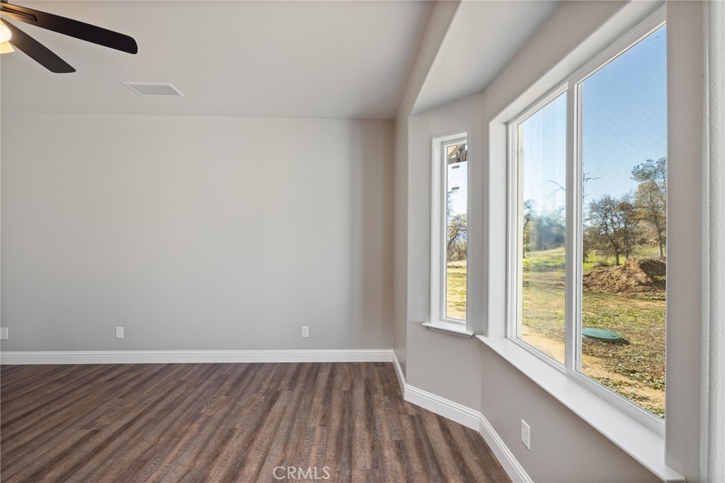 5448 Dunn Ct, Catheys Valley, CA 95306