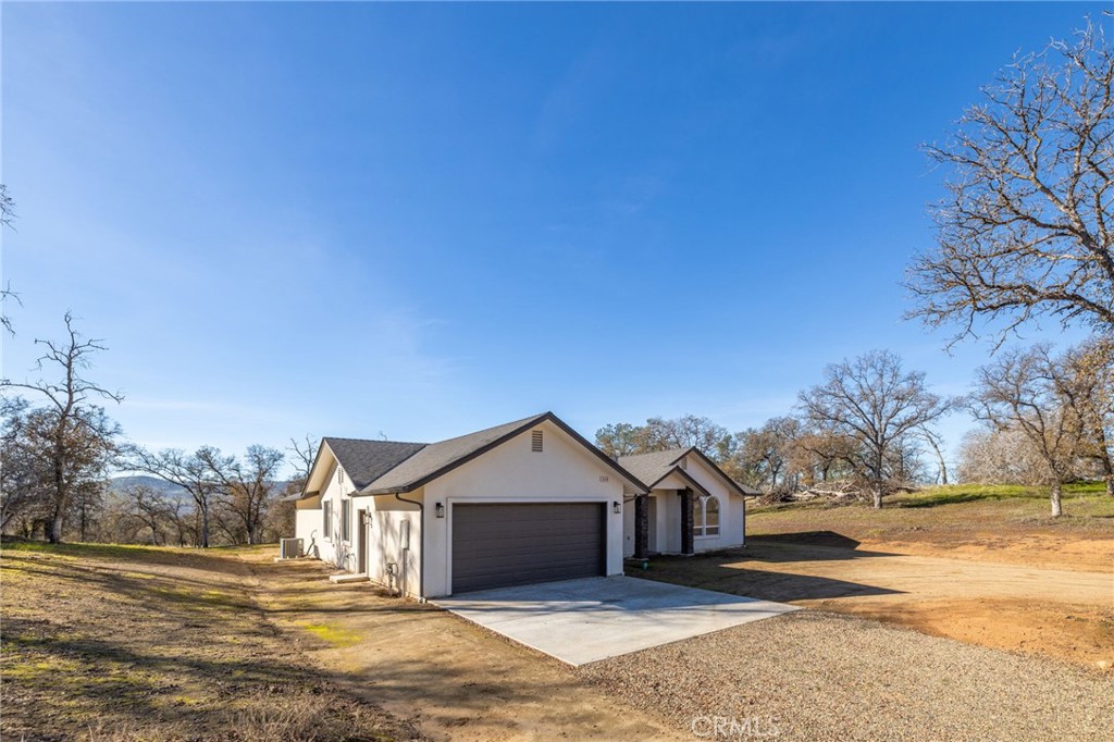 5448 Dunn Ct, Catheys Valley, CA 95306