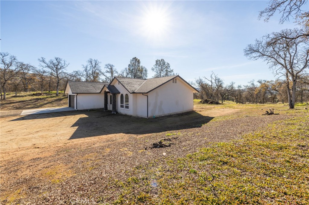 5448 Dunn Ct, Catheys Valley, CA 95306