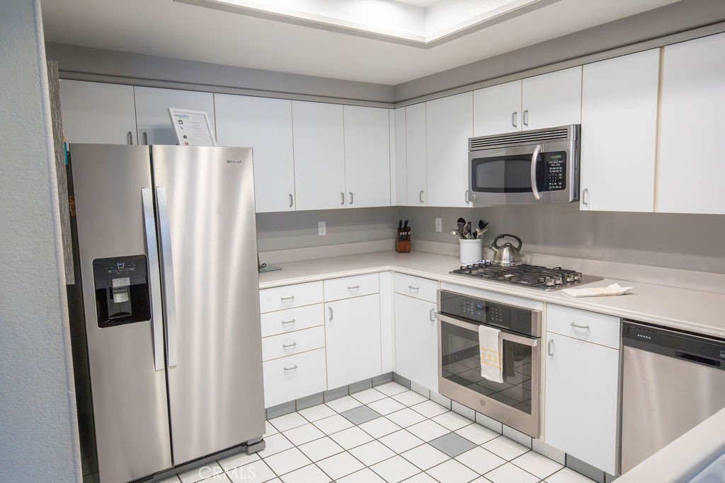 245 Park Ave #5, Pismo Beach, CA 93449