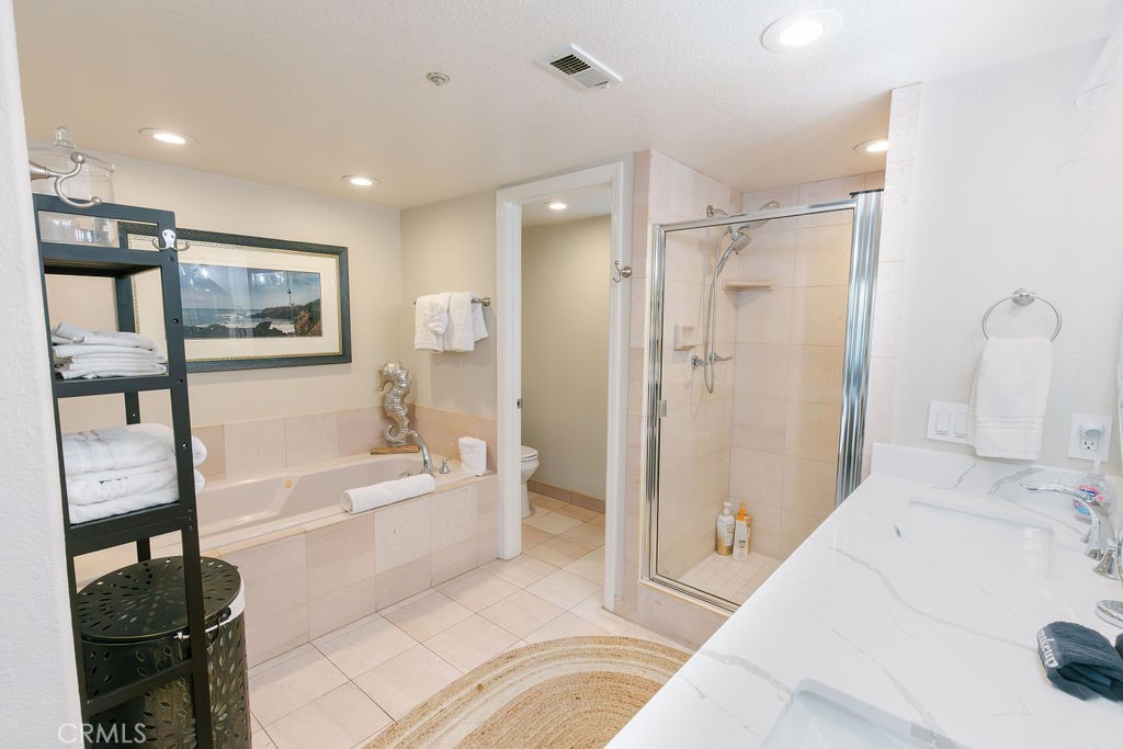 245 Park Ave #5, Pismo Beach, CA 93449