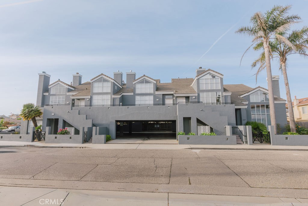 245 Park Ave #5, Pismo Beach, CA 93449
