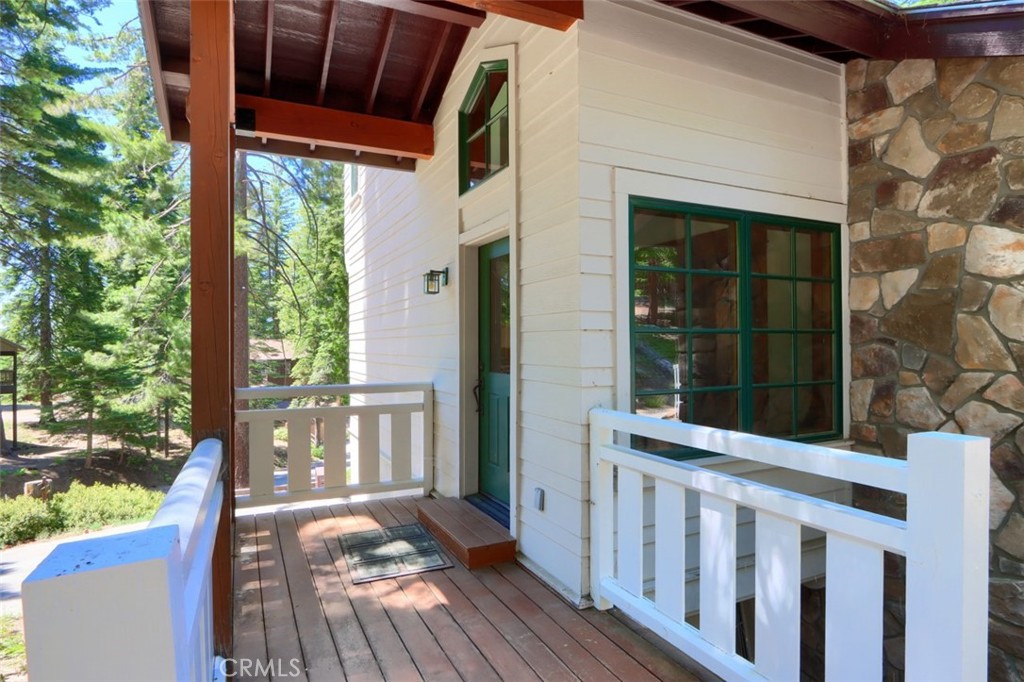 7475 Henness Cir, Yosemite, CA 95389