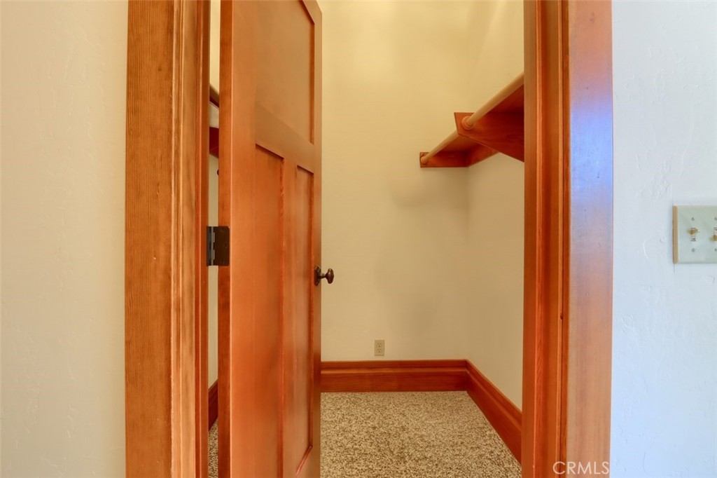 7475 Henness Cir, Yosemite, CA 95389