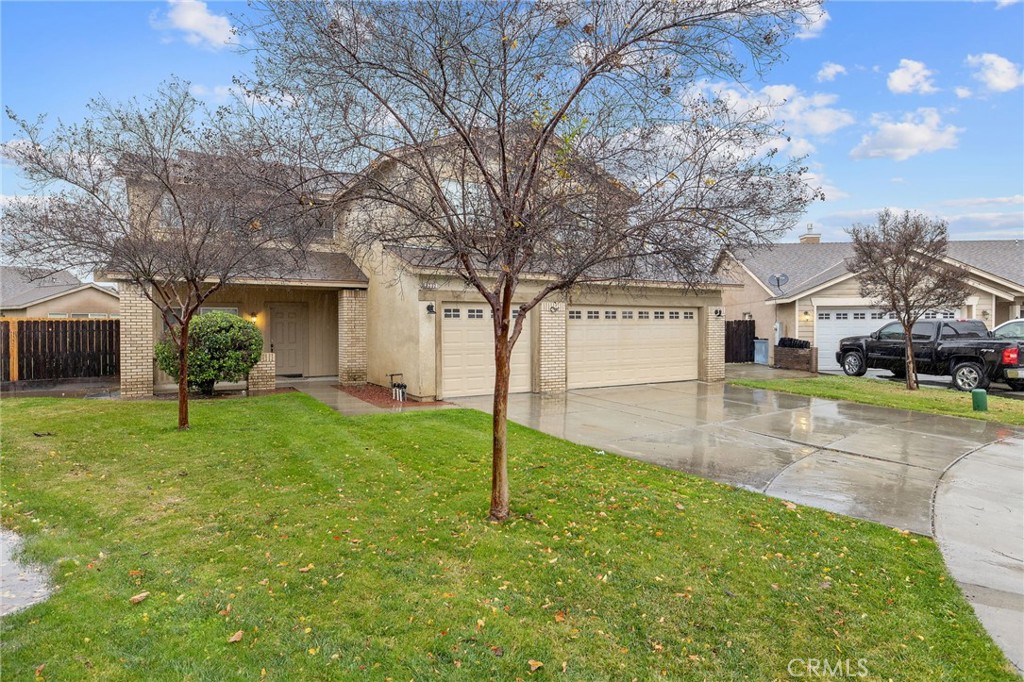 3232 N Zion, Hanford, CA 93230