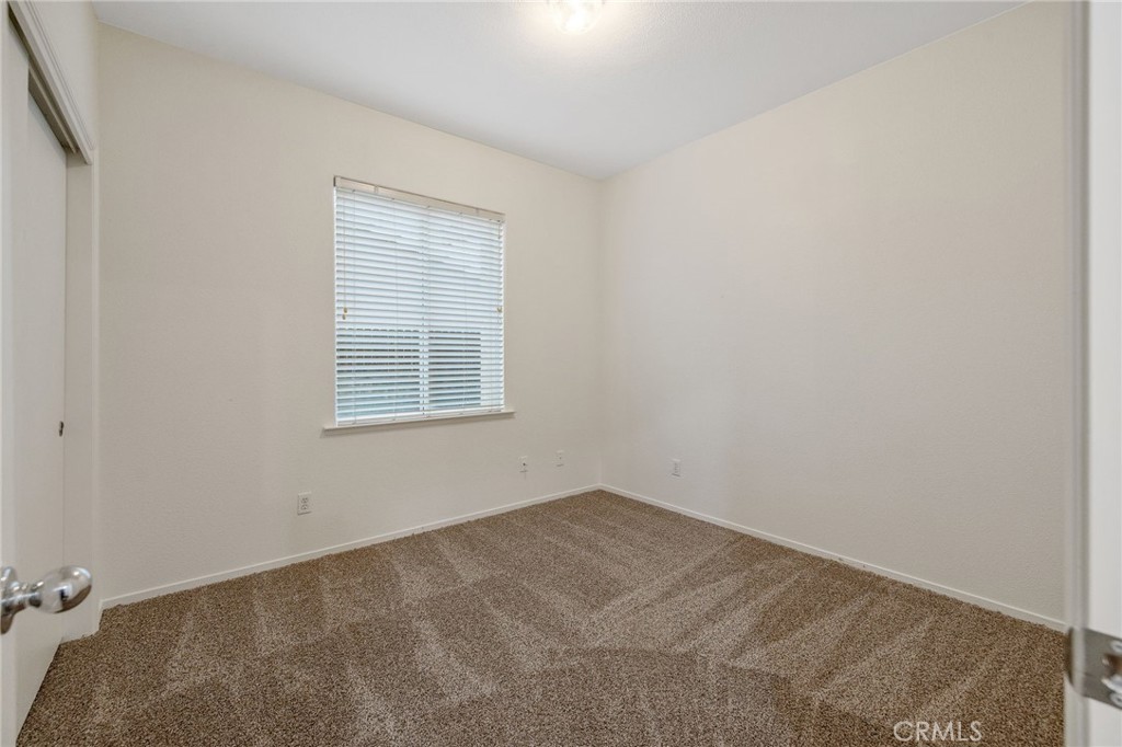 3232 N Zion, Hanford, CA 93230