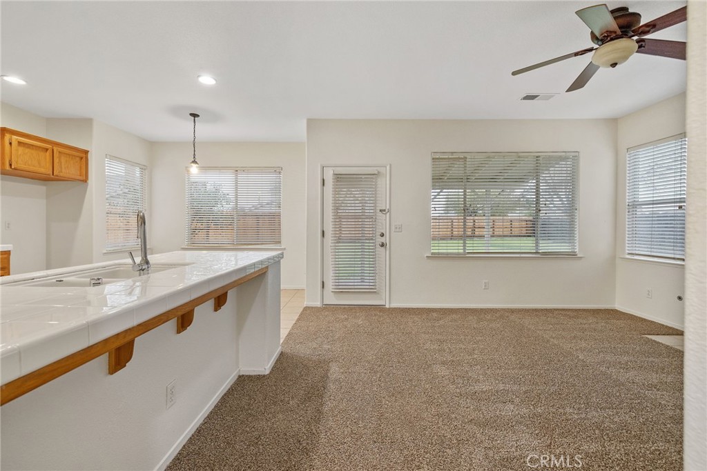 3232 N Zion, Hanford, CA 93230