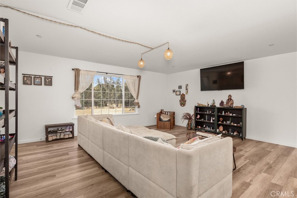 29215 Yosemite Springs, Coarsegold, CA 93614