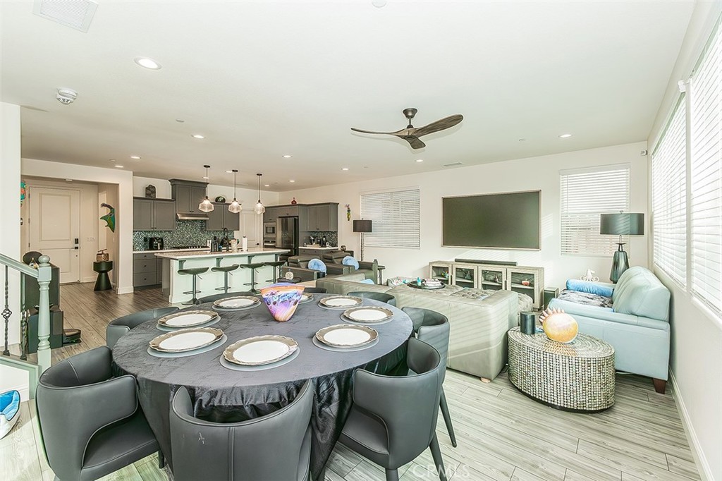 4148 Beverly Ave, Clovis, CA 93619