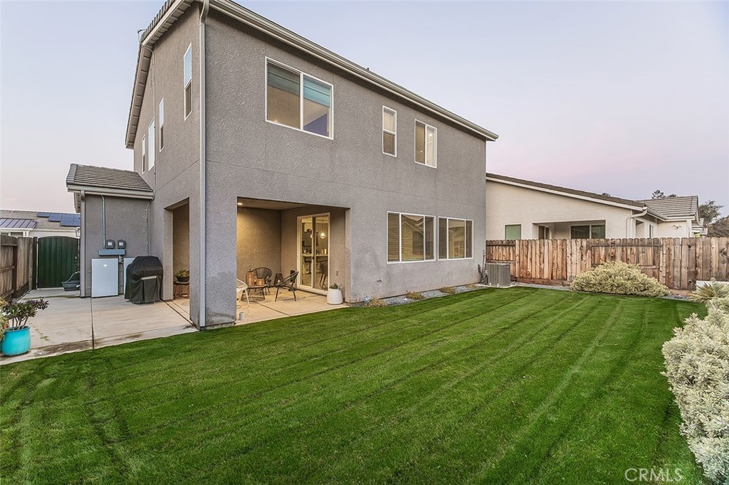 4148 Beverly Ave, Clovis, CA 93619