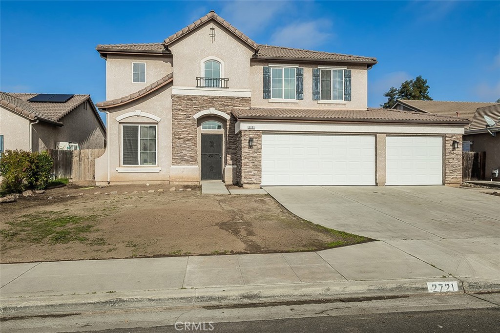 2721 Holland, Clovis, CA 93611