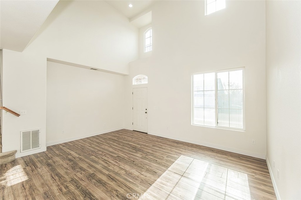 2721 Holland, Clovis, CA 93611