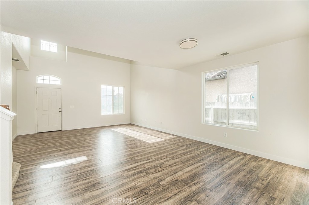 2721 Holland, Clovis, CA 93611