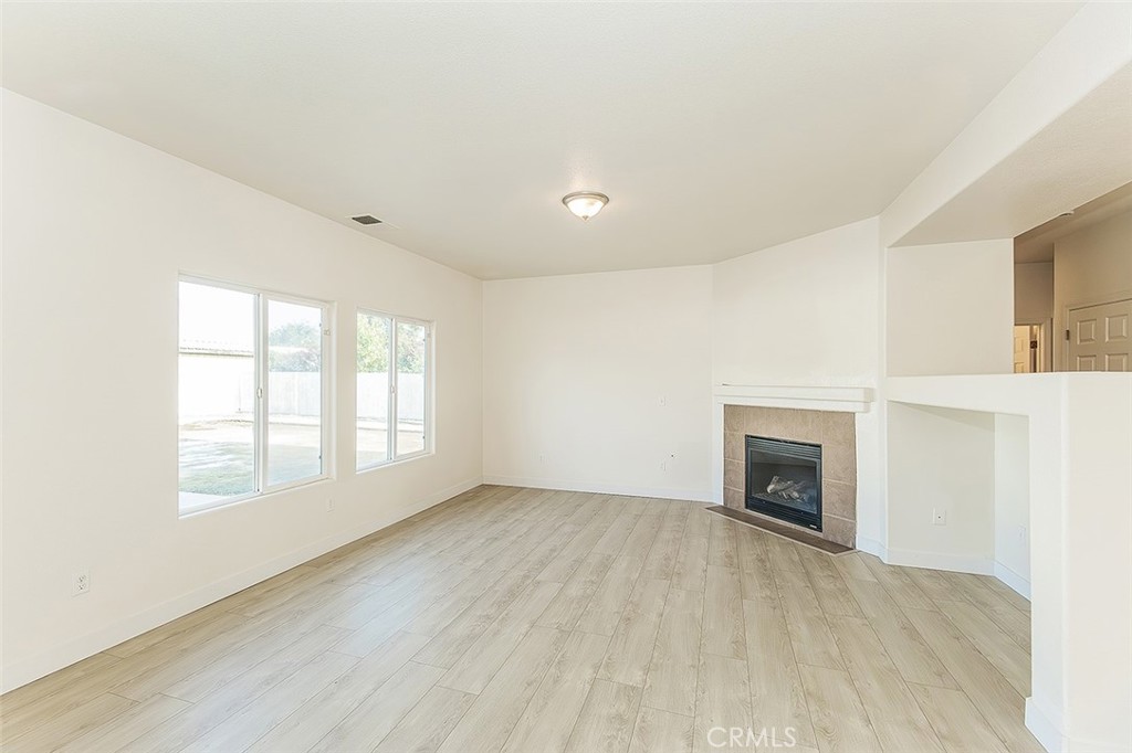 2721 Holland, Clovis, CA 93611