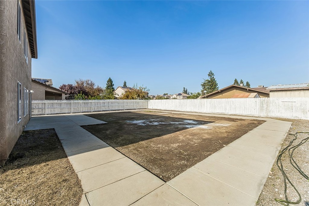 2721 Holland, Clovis, CA 93611