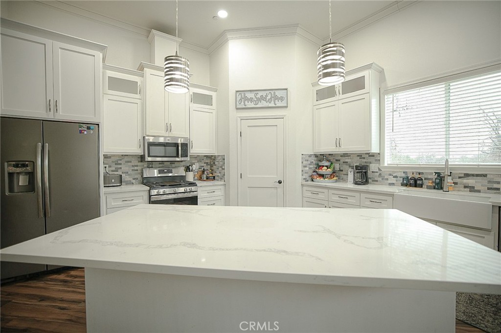 43243 Long Hollow Dr, Coarsegold, CA 93614