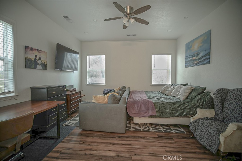 43243 Long Hollow Dr, Coarsegold, CA 93614