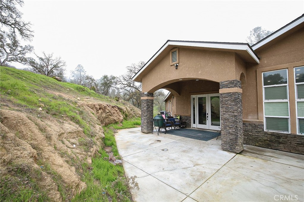43243 Long Hollow Dr, Coarsegold, CA 93614