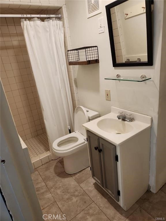 38797 Highway 41, Oakhurst, CA 93644