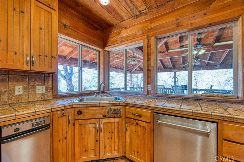 36039 Cranmore Ln., Auberry, CA 93602