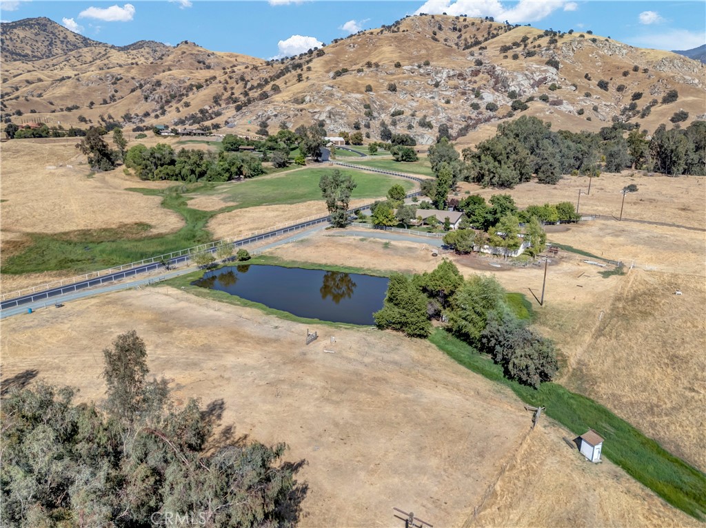 18002 Road 320, Springville, CA 93265